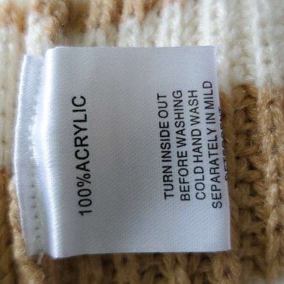 Sabo Knit Shorts Size Medium Cream and Tan - Picture 6 of 7